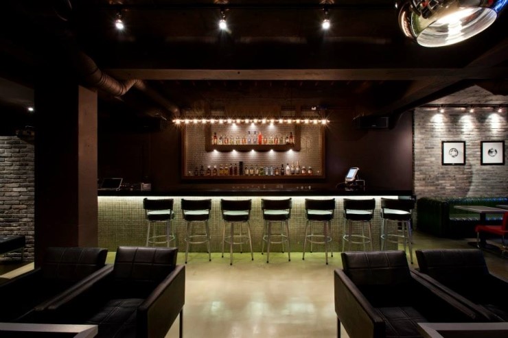 바 카운터 정면